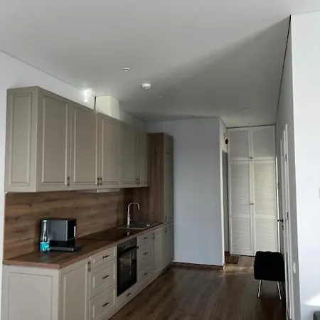 Kaunorama Apartamentai Prie Zalgirio Arenos Lägenhet Kaunas