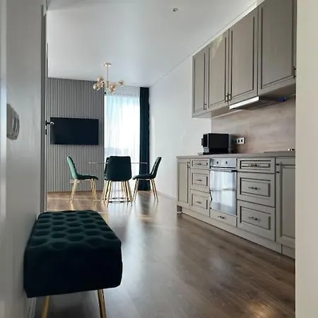 Lägenhet Kaunorama Apartamentai Prie Zalgirio Arenos Kaunas